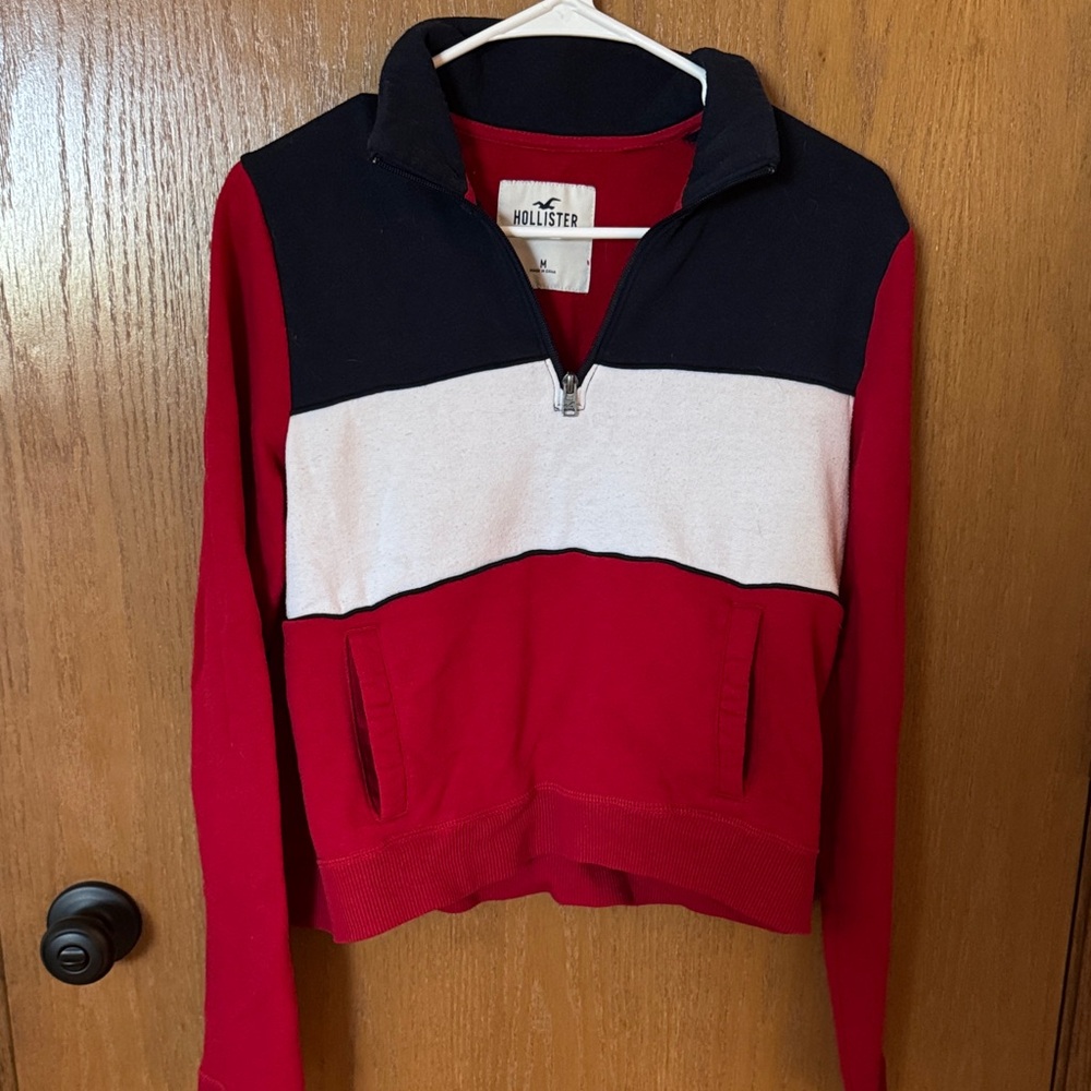 Hollister Women's Red and Navy Colorblock 1/4 Zip